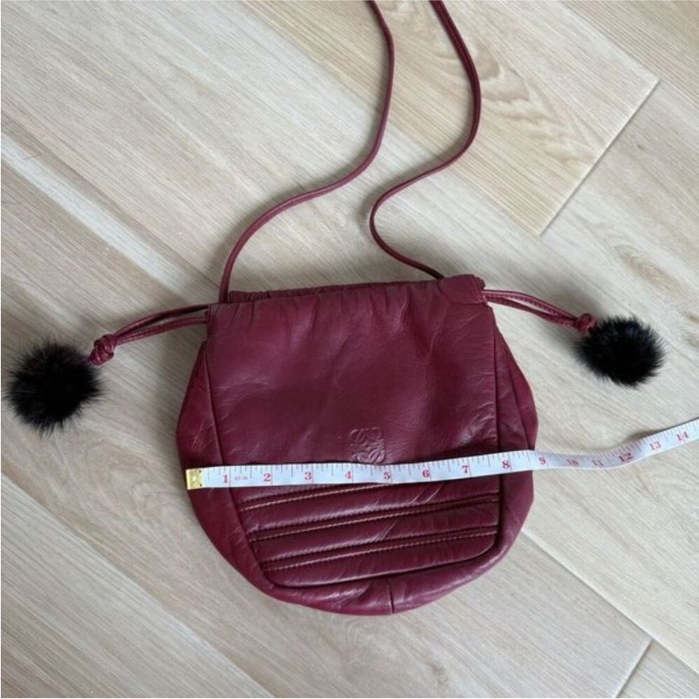 Loewe vintage Burgundy Leather Drawstring Crossbody Bag - Picture 5 of 7
